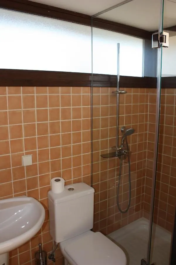 121 - 3 Bedroom With Private Pool 埃斯特波纳